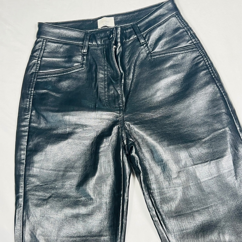 Wilfred Aritzia Black Vegan Leather Rebel Pant High Waisted Flare 94704 Size 2